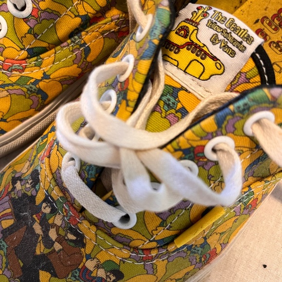 Vintage Beatles Yellow Submarine Vans - Picture 8 of 9